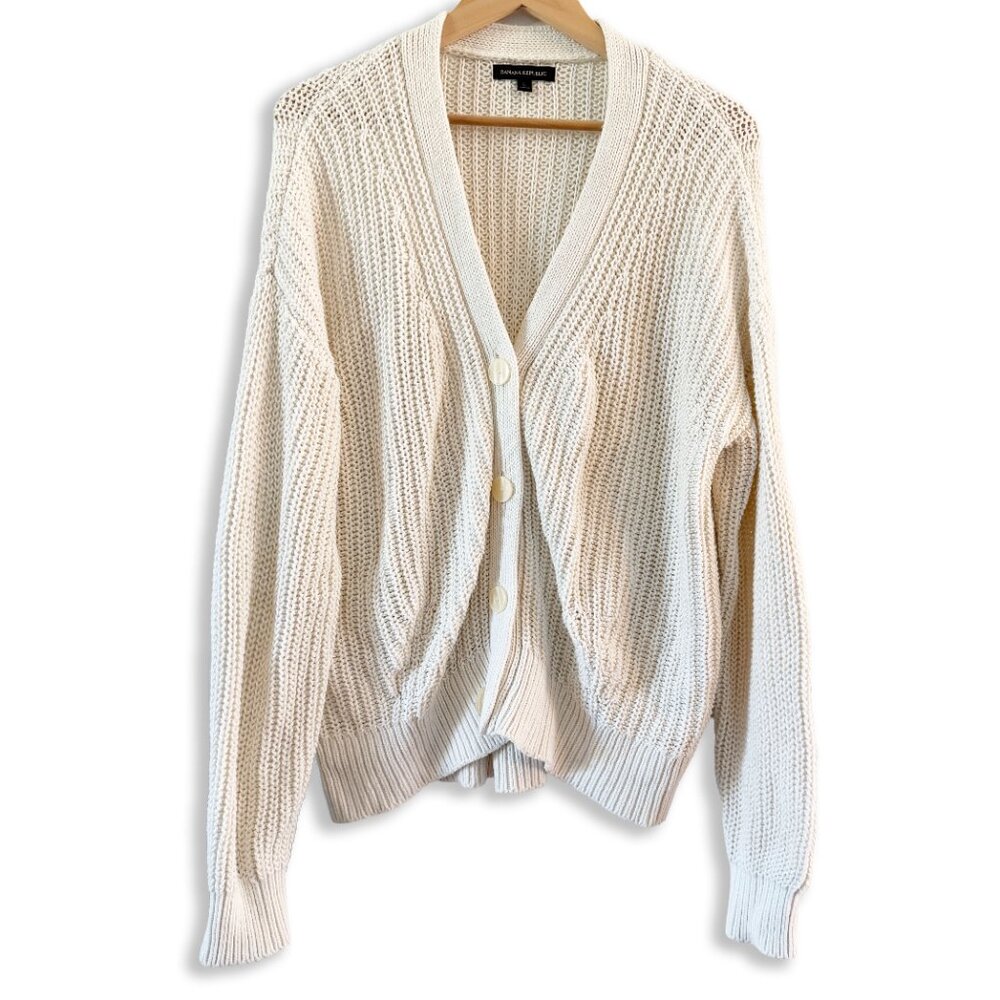 🆕 Banana Republic | Cable Knit Button Up Cardigan in Off White Cream Color | L - Picture 3 of 8